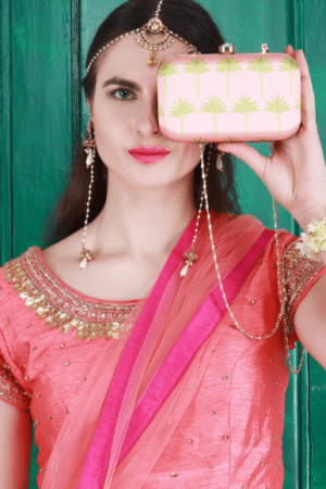 printed clutch woman