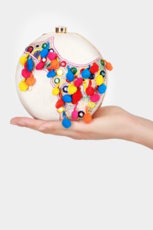 pom pom clutch