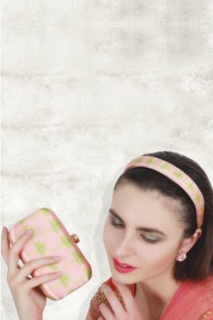 WOMEN COORDINATED SET ONLINE