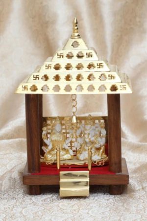 laxmi ganesh wooden mandir